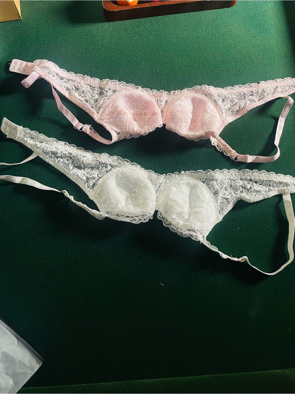 Lace Push-Up Bra - Pink and White
